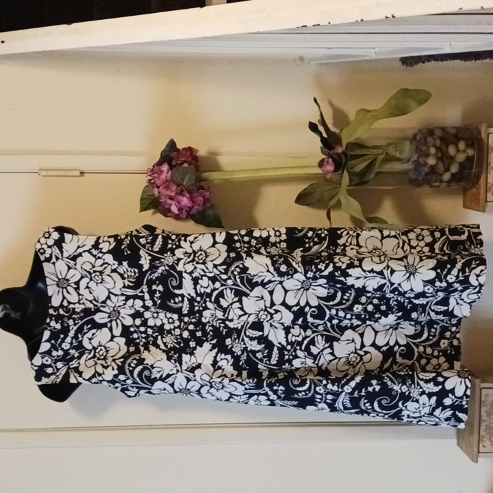 George nwt floral dress Sz. 16 color black / white - Picture 4 of 6